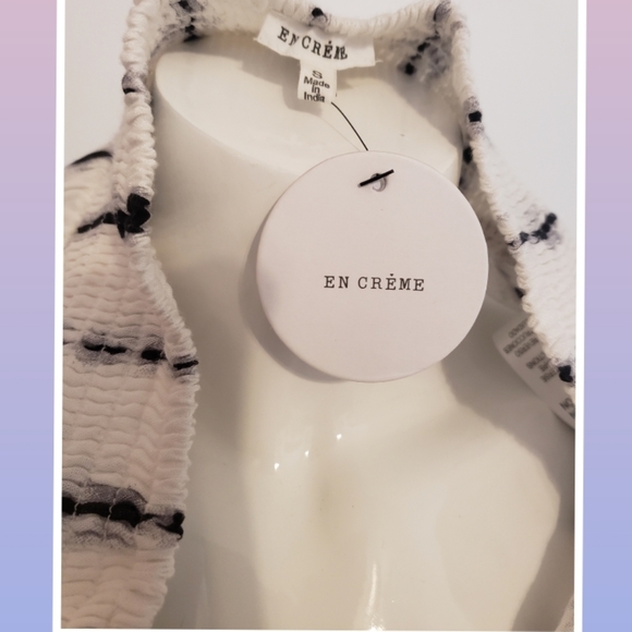 💣En Creme Tye Dye Crop top💣 - Picture 3 of 5